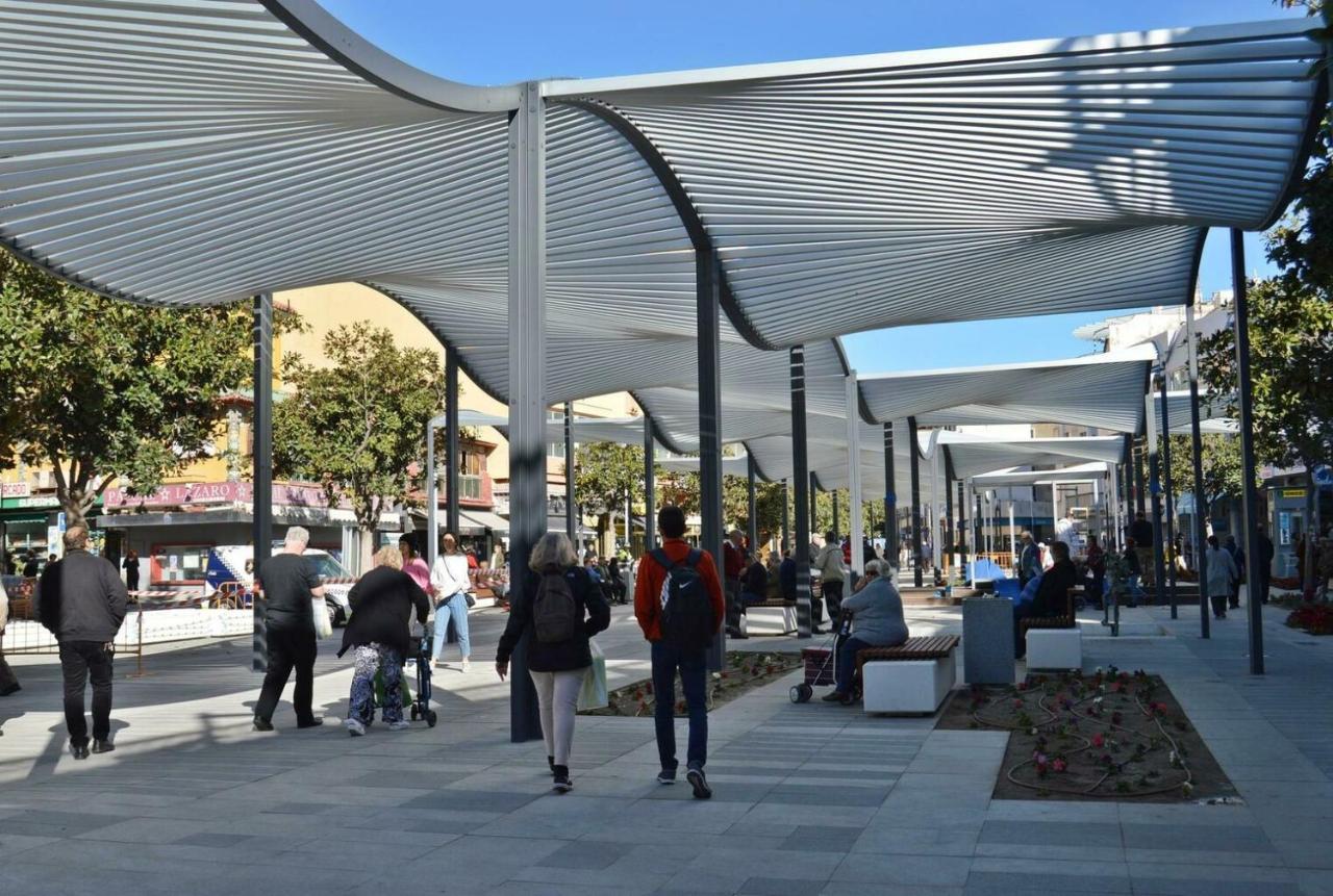 トレモリノスPrecioso Atico Con Terraza En Plaza De Andaluciaアパートメント エクステリア 写真
